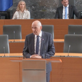 Janez Janša v DZ