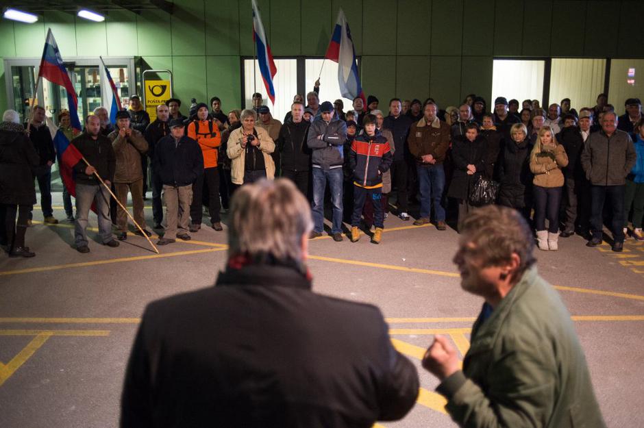 proti azilu | Avtor: Anže Petkovšek