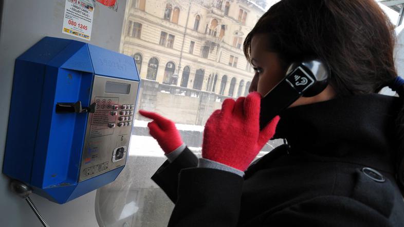 govorilnica, telefon