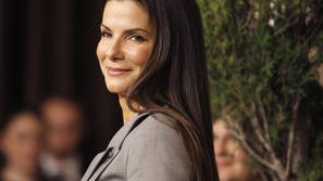 Sandra Bullock