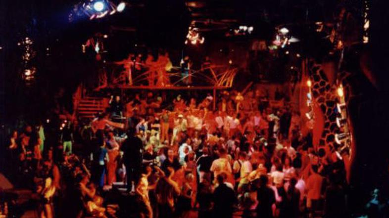 Policisti so zaradi gneče prekinili prireditev v diskoteki Gavioli (arhivska fot