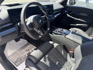 BMW i5 xDrive40