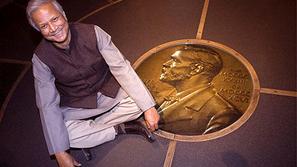 Direktor banke in leta 2006 Nobelov nagrajenec za mir Muhammad Yunus je idejo o 