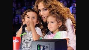 Jennifer Lopez, Emma, Max
