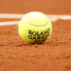 teniška žogica roland garros pesek igrišče tenis