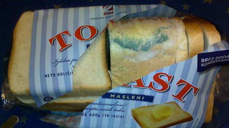 V Mercatorju so nam pojasnili, da so "v preteklem letu prejeli tri reklamacije e