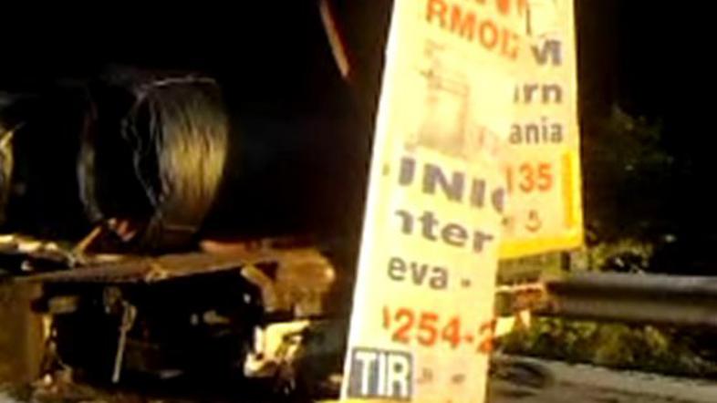 Nesreča na primorski avtocesti.