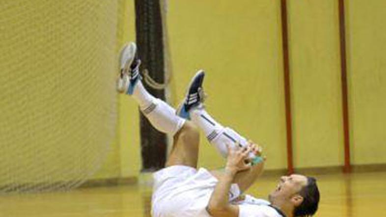 Gašper Vrhovec si je težje poškodoval koleno. (Foto: futsal.si)
