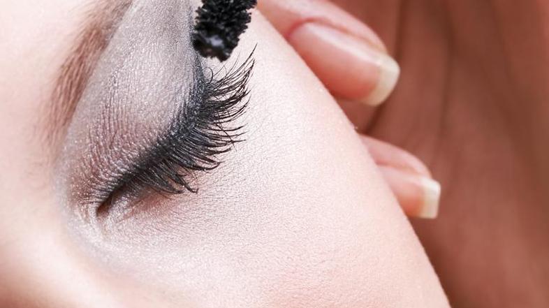 Čeprav jih je na tržišču že pravo morje, pa kozmetične hiše nenehno tekmujejo, k