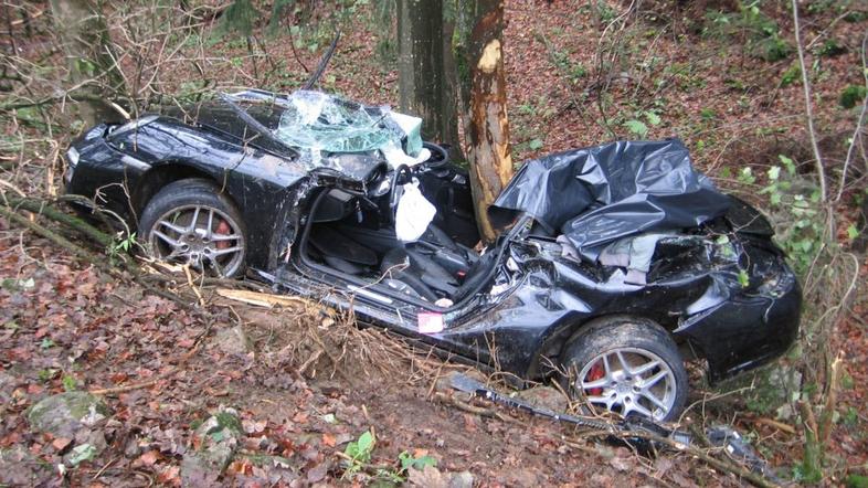 slovenija 04.11.13. nesreca, cerknica, foto: PGD Postojna