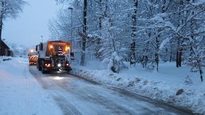 Pluženje snega. Fotografija je simbolična.