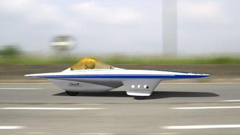 Solarni avto zmore celo do 150 kilometrov na uro, v povprečju pa gre 100 kilomet