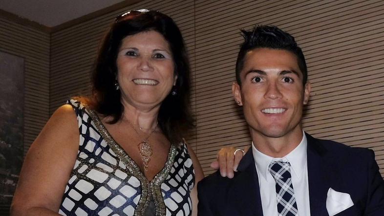 Cristiano Ronaldo in Dolores Aveiro
