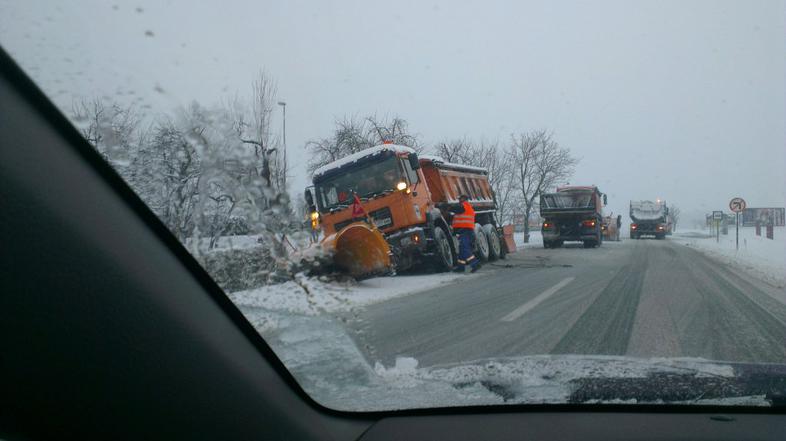 Zdrs vozila cestnega podjetja