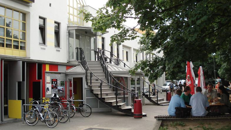 Na Štuku se v enem letu izvede več kot 130 vsebinskih projektov in prireditev.