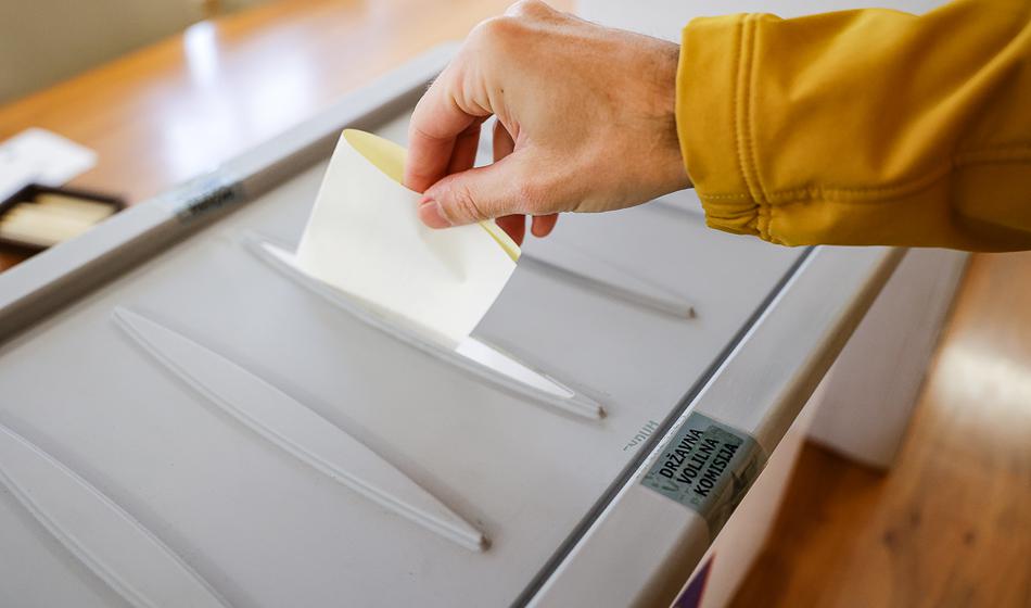 Spet na volišča: Napovedali datum za referendum