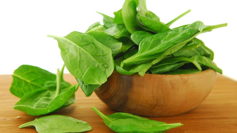 Špinača za mladostne možgane.