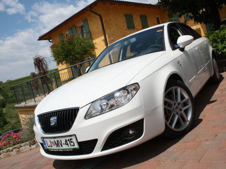 Cene se začnejo pri 19.878 evrih, kolikor stane exeo 1.6 reference, za dizelskeg