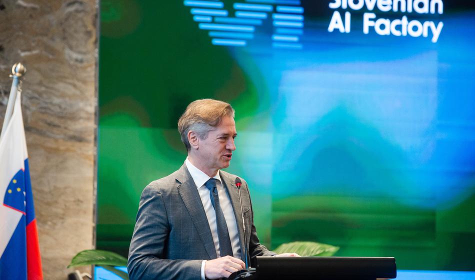 Od napovedovanja poplav do izumov: Kaj vse prinaša 135-milijonski projekt?