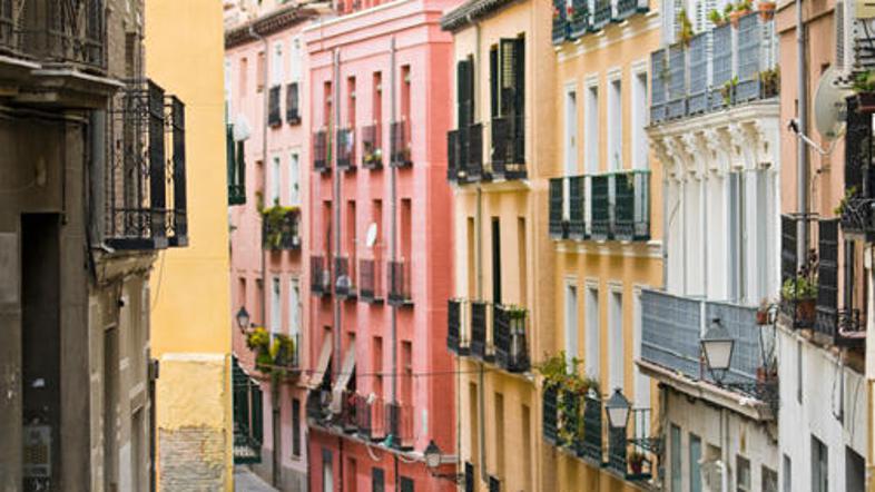 Znanstveniki poudarjajo, da zaradi zaznane količine mamil v zraku ni vzroka za p