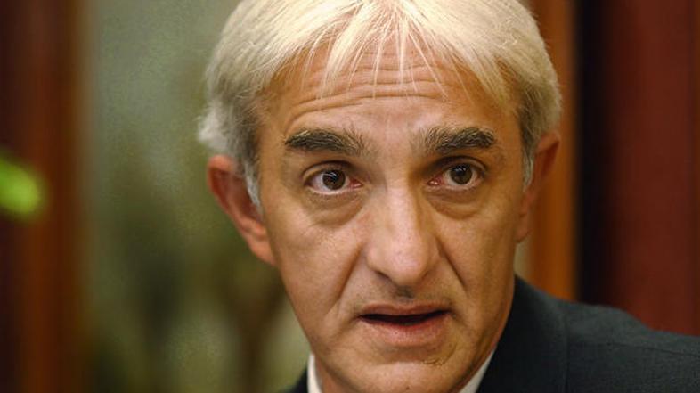 Kapetan Dragan se bo na prostosti boril proti krivici.