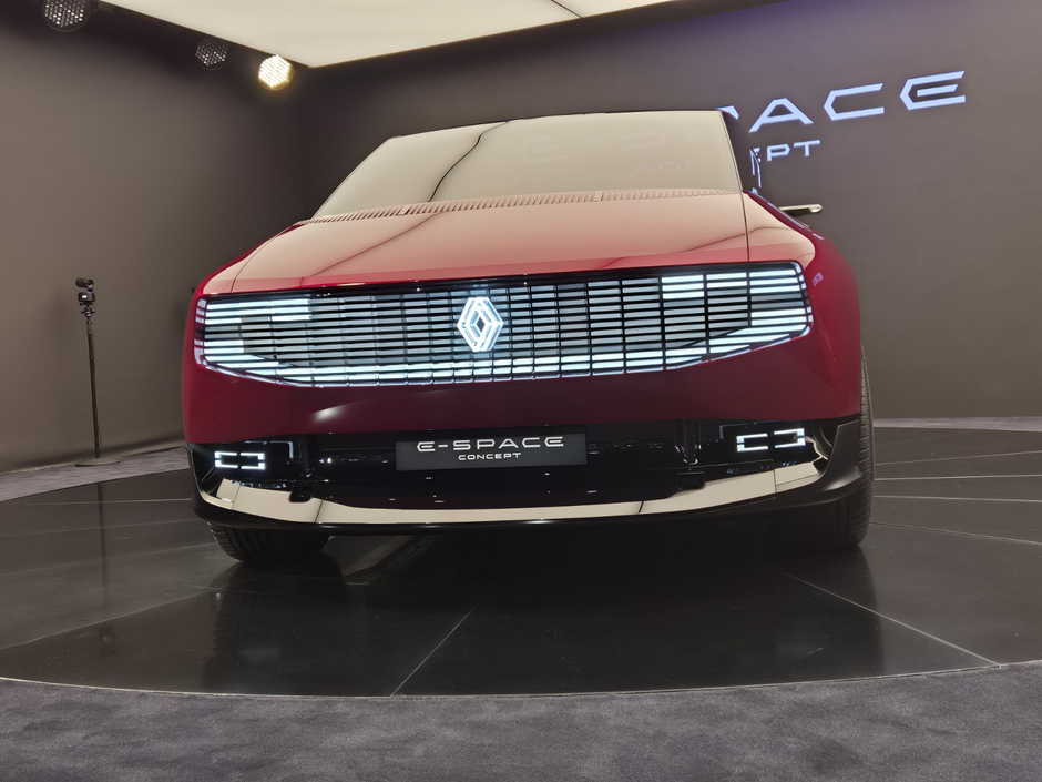 Avtomobilski salon Pariz 2026 | Avtor: Grega Prebil