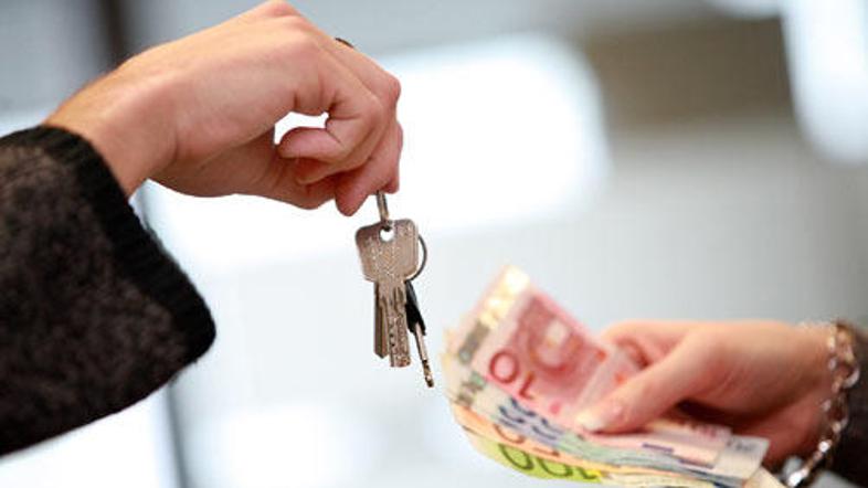 Nepobranih je od tri do 61 milijonov davkov.