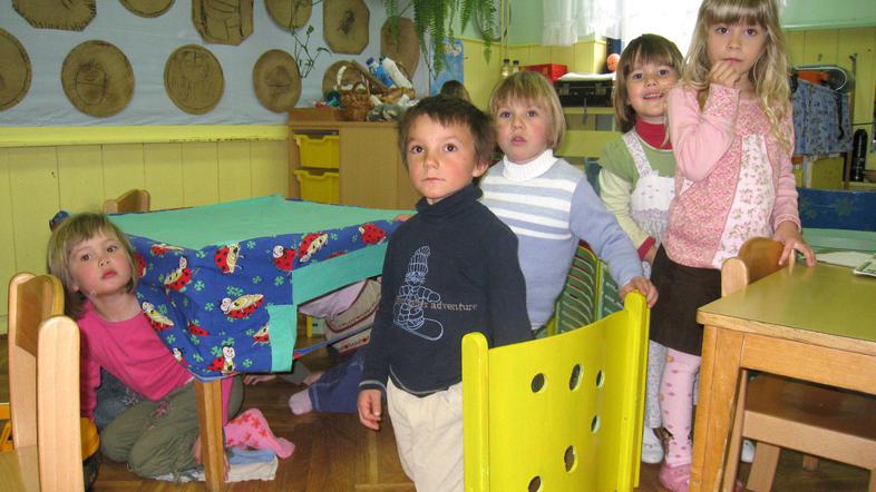 Za osemurni delovnik ni pogojev, poudarjajo v vrtcih.