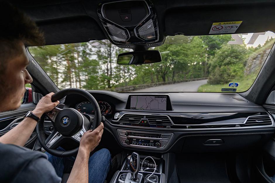 BMW serija 7 in X7 | Avtor: BMW