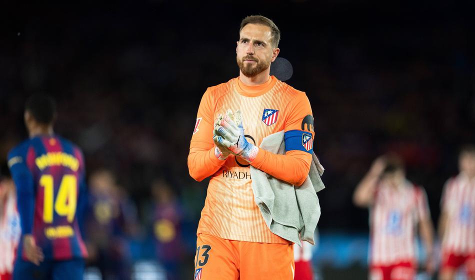 Svet se čudi izjemnemu Oblaku, Lewandowski bo še dolgo sanjal Slovenca