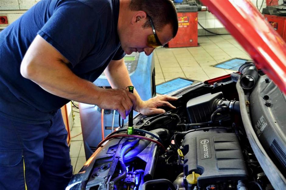 Servis klimatskega sistema | Avtor: Gregor Prebil