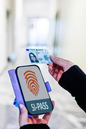 eOsebna, elektronska osebna iskaznica