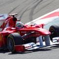 Alonso je eden od le petih dirkačev, ki je na vseh štirih dirkah prišel do točk.