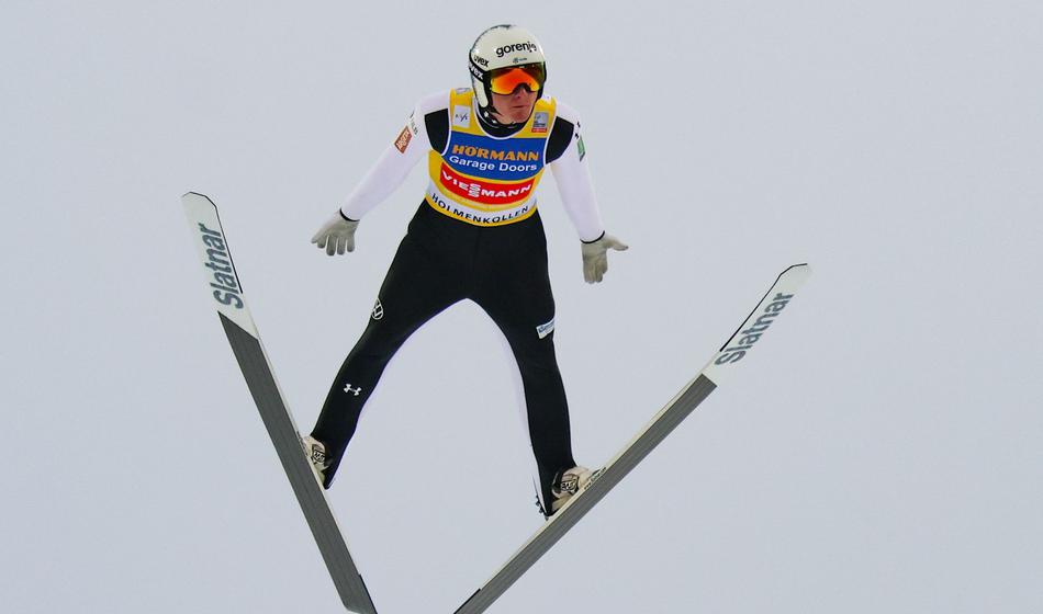 Domen Prevc na prvem treningu napovedal izjemen vikend