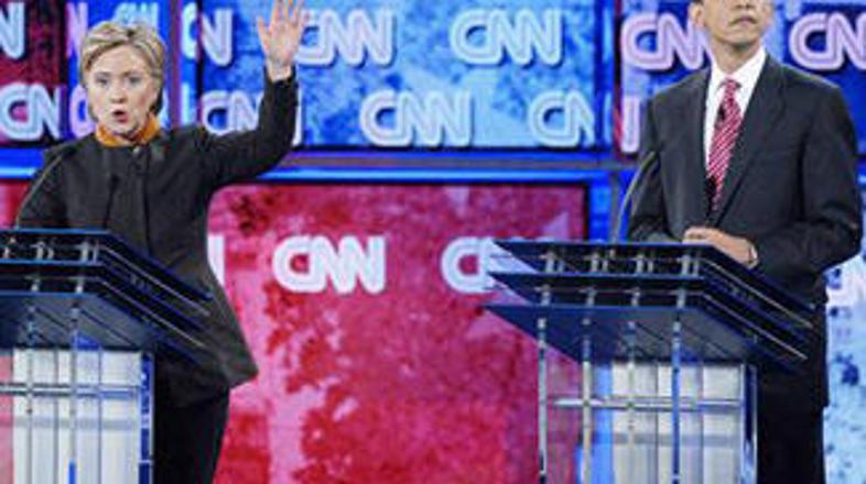 Hillary Clinton je Baracka Obamo obtožila, da mu je denar za kampanjo v Illinois