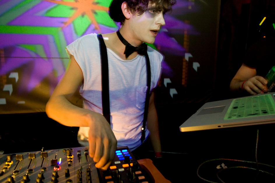 Pustni Smetnjak v Klubu K4