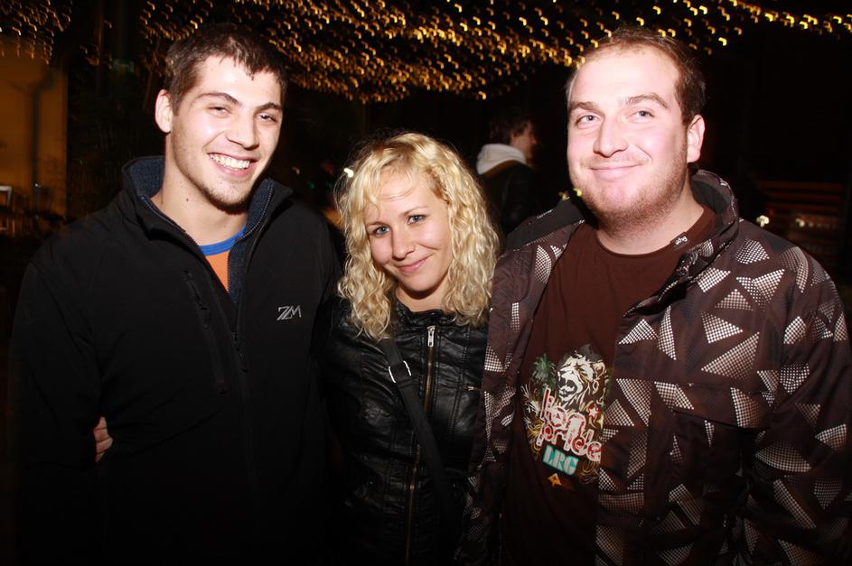 Študenti noreli z Drinkersi