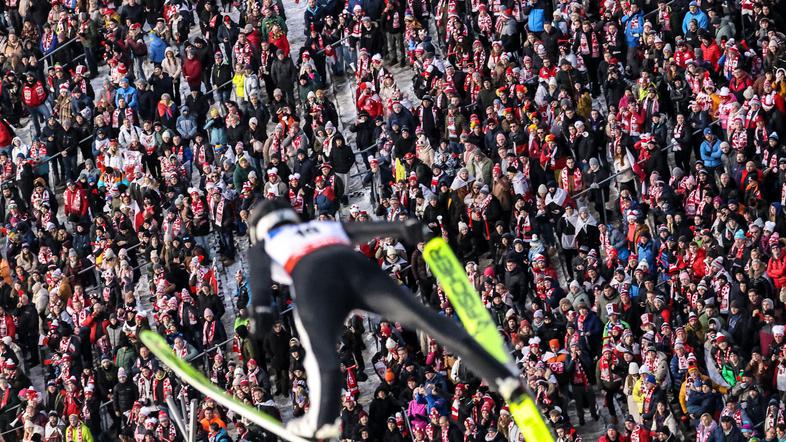 skakalec skoki Poljska