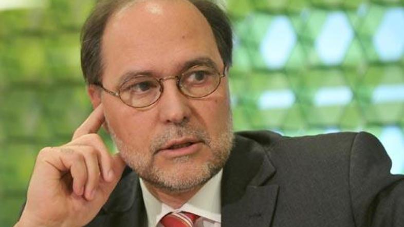 Letos bo treba privarčevati vsaj 400 milijonov evrov, pravi Gaspari. (Foto: Žurn