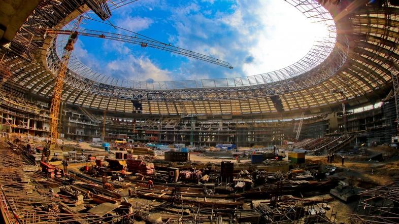 sp 2018 lužniki stadion rusija delavci