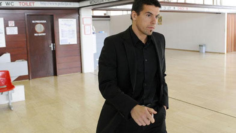 Milan Baroš bo predstavljal največjo nevarnost za slovenska vrata.