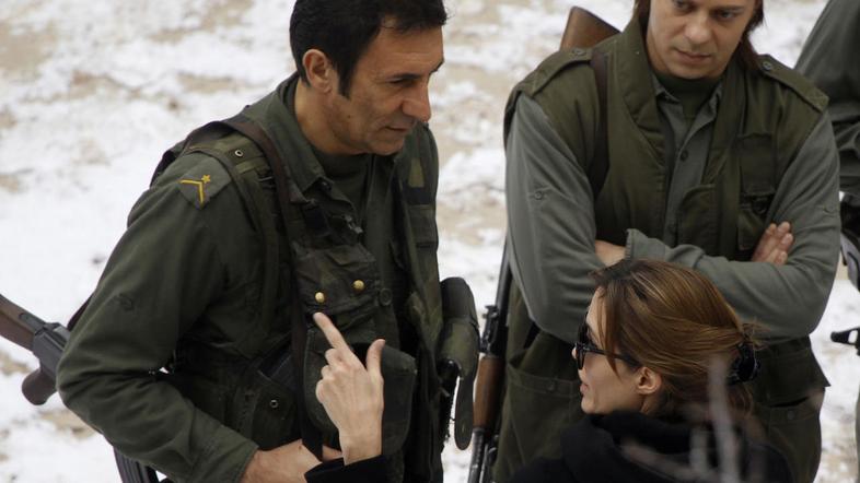 Angelina Jolie je pred časom obisk na Brionih obljubila Radetu Šerbedžiji, ki ta