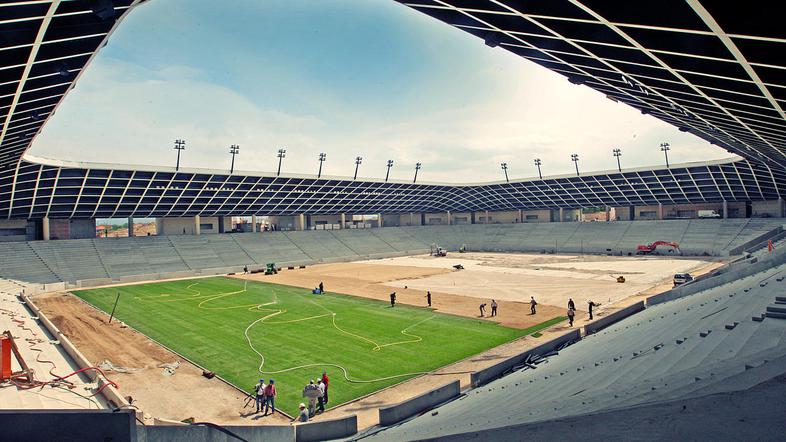 Ljubljana bo jutri dobila vrhunsko opremljena športna objekta. A nad projektom i