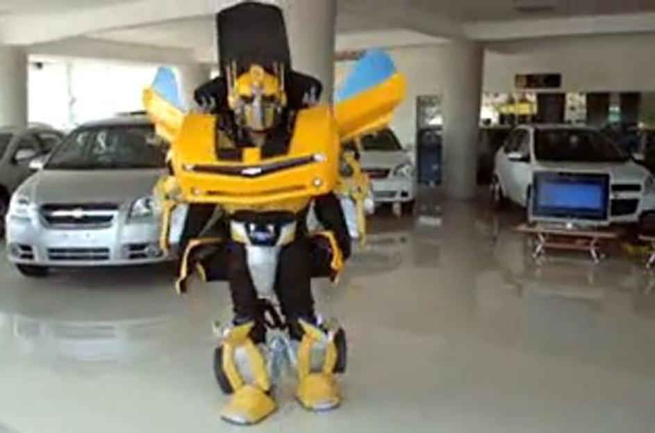 Chevrolet camaro kostim za noč čarovnic.