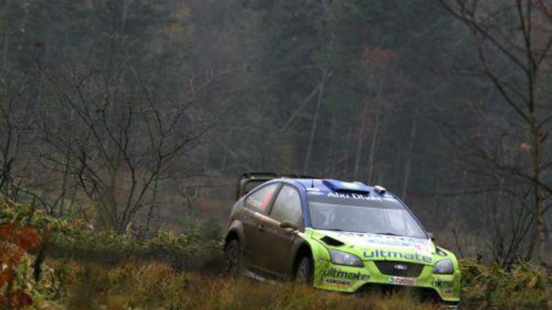 Hirvonen vodi na reliju Po Argentini.