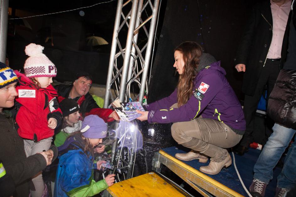 Sprejem za Tino Maze v Črni na Koroškem