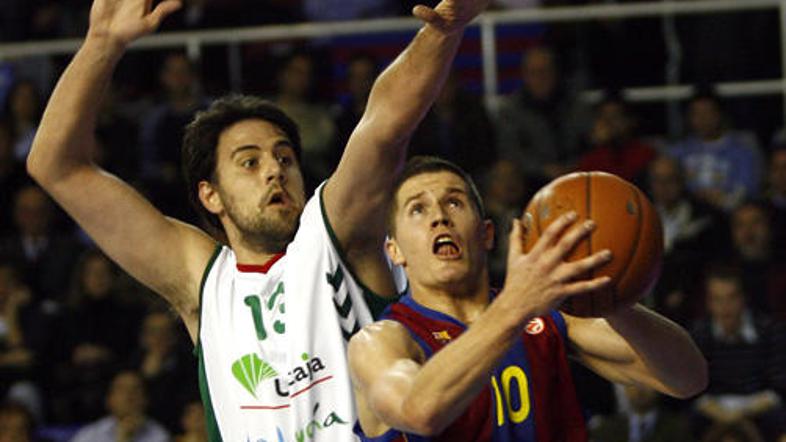 Jaka Lakovič je 13 od skupno 14 točk dosegel v prvem polčasu.