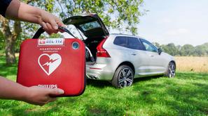 Volvo lifesaver aed