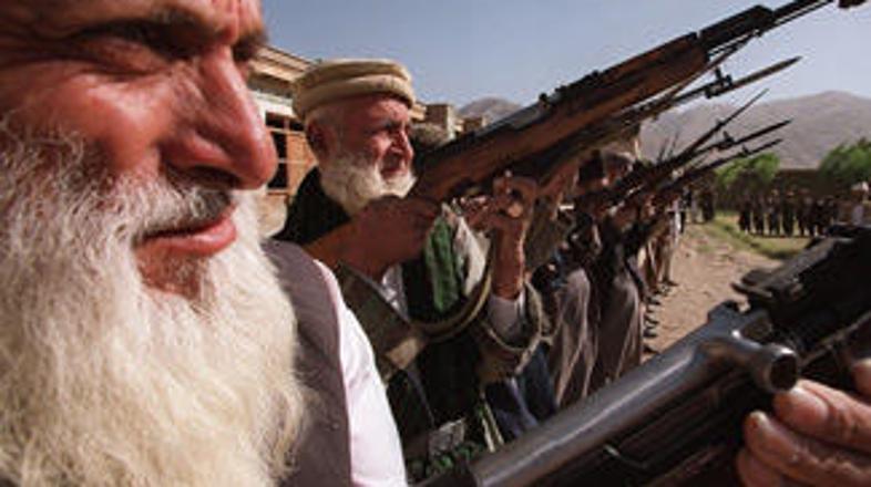 Na vzhodu Pakistana so v sredo aretirali pet mladih Američanov, ki naj bi prizna