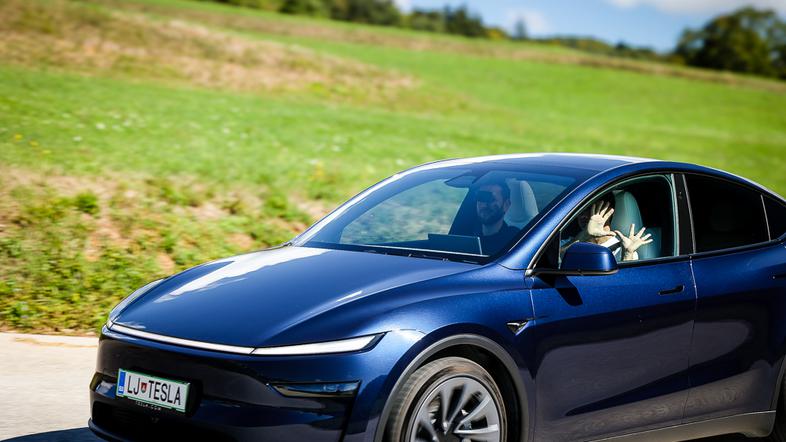 FSD Tesla, samodejna vožnja